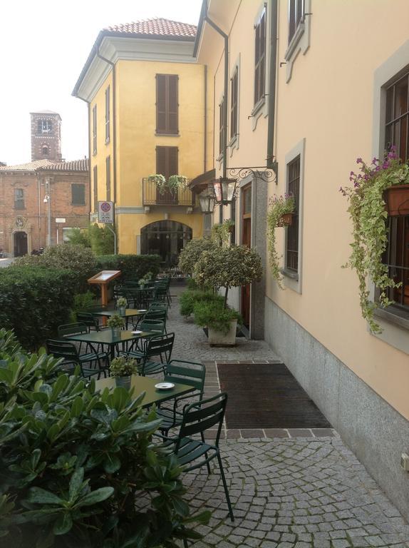 Antica Trattoria Dell'Uva Hotel มอนซา ภายนอก รูปภาพ